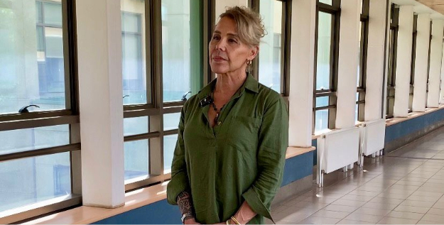 USUARIA DESTACA EL ACOMPAÑAMIENTO INTEGRAL DEL NUEVO POLICLÍNICO DE GÉNERO EN EL COMPLEJO ASISTENCIAL DE LOS ÁNGELES